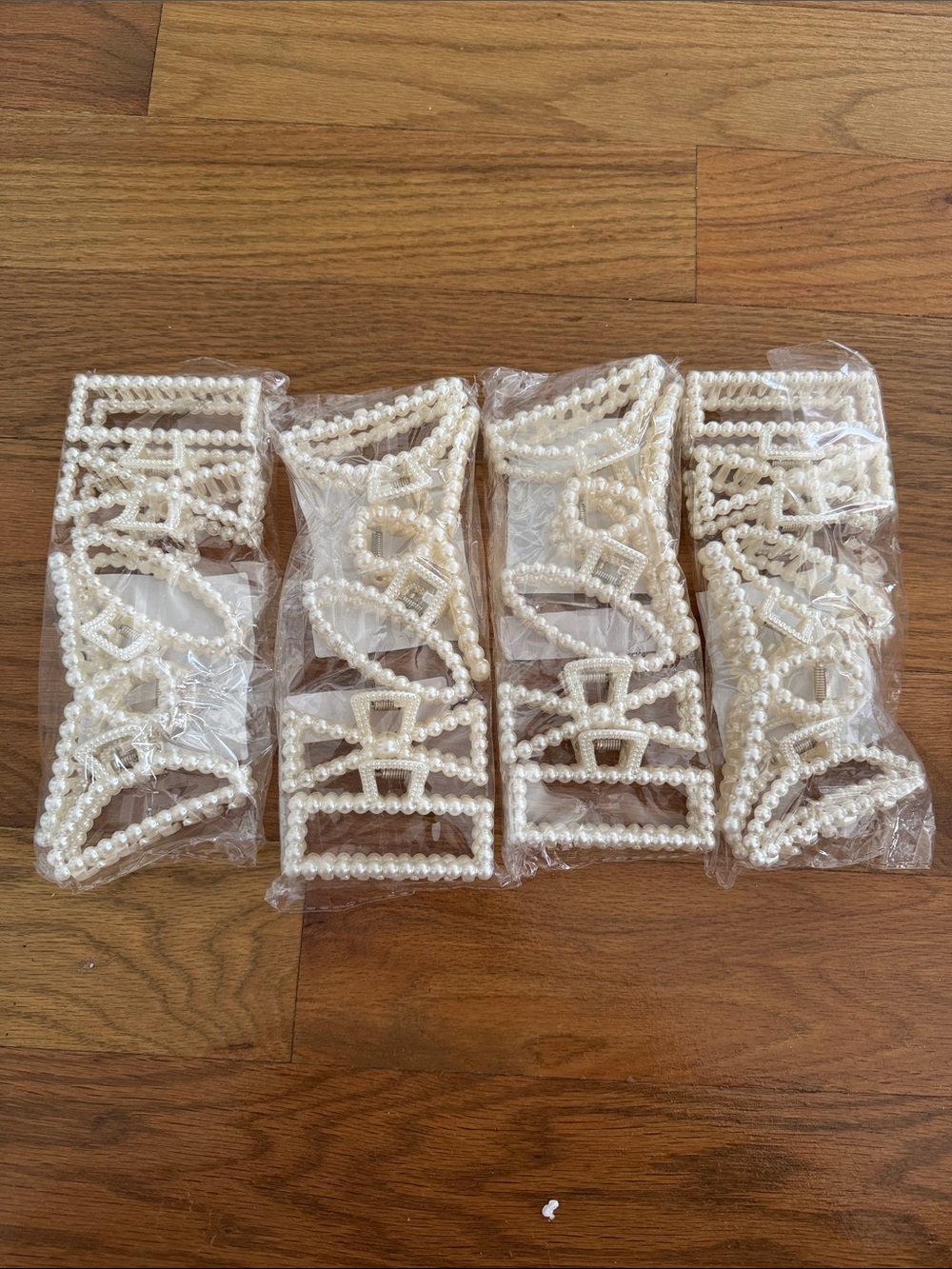 Pearl Hair Clips